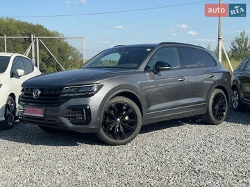 Авто Volkswagen Touareg 2021 № 7866007