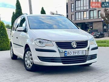 Авто Volkswagen Touran 2007 № 7866193
