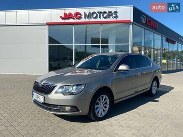 Авто Skoda Superb 2015 № 7866317
