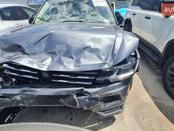 Авто Volkswagen Tiguan 2019 № 7866348