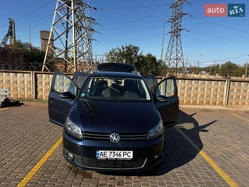 Авто Volkswagen Touran 2014 № 7866351