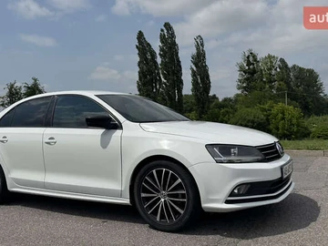 Авто Volkswagen Jetta 2016 № 7866365