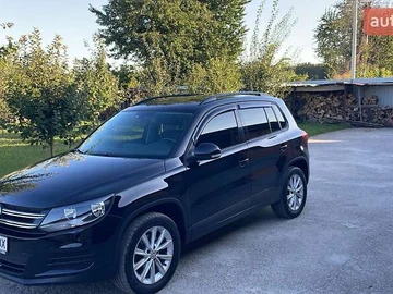 Авто Volkswagen Tiguan 2015 № 7866379