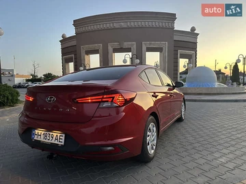 Авто Hyundai Elantra 2019 № 7866393