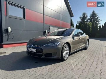 Авто Tesla Model S 2015 № 7866429