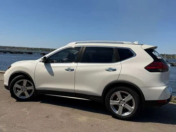 Авто Nissan Rogue 2017 № 7866441
