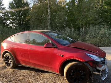Авто Tesla Model Y 2021 № 7866468