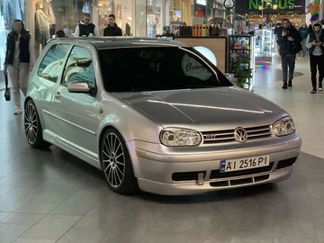 Авто Volkswagen Golf 2002 № 7866486