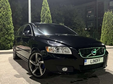 Авто Volvo V50 2011 № 7866493