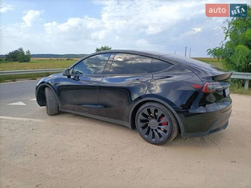 Авто Tesla Model Y 2022 № 7866514