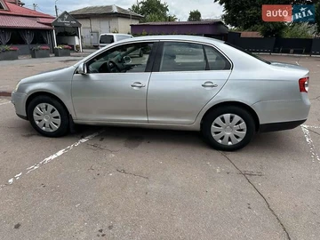 Авто Volkswagen Jetta 2005 № 7866526