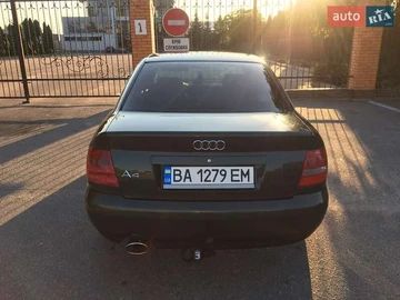 Авто Audi A4 2000 № 7866930