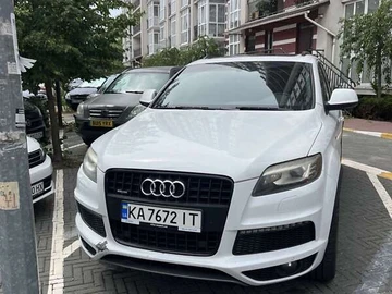 Авто Audi Q7 2012 № 7867042