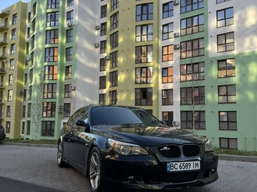 Авто BMW 5 Series 2004 № 7867226