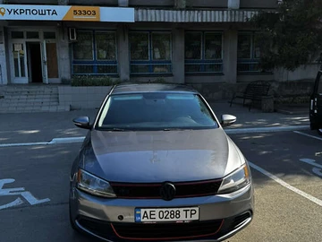 Авто Volkswagen Jetta 2012 № 7867264