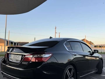 Авто Honda Accord 2017 № 7867326