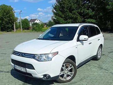 Авто Mitsubishi Outlander 2013 № 7867335