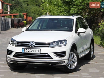 Авто Volkswagen Touareg 2012 № 7867382
