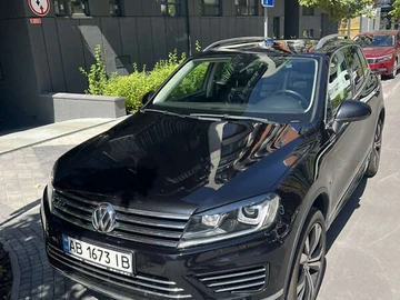 Авто Volkswagen Touareg 2016 № 7867394