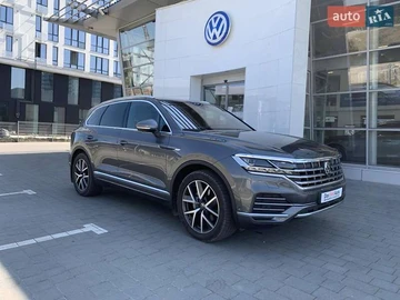 Авто Volkswagen Touareg 2021 № 7867430