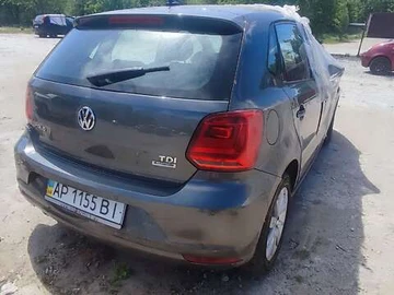 Авто Volkswagen Polo 2015 № 7867451