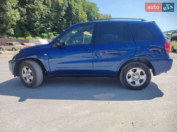 Авто Toyota Rav4 2002 № 7867550