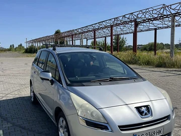 Авто Peugeot 5008 2011 № 7867591