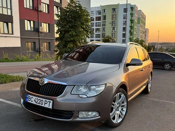 Авто Skoda Superb 2010 № 7867641