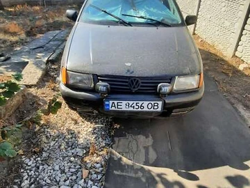 Авто Volkswagen Polo 1999 № 7867825