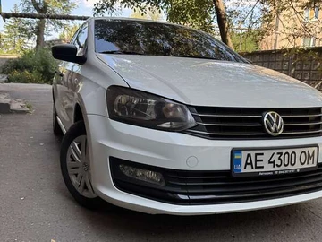 Авто Volkswagen Polo 2018 № 7867998
