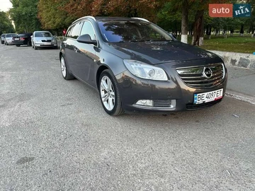 Авто Opel Insignia 2012 № 7868049