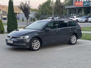 Авто Volkswagen Golf 2017 № 7868075