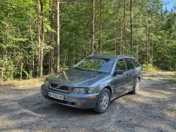 Авто Volvo V40 2004 № 7868350