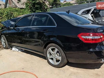 Авто Mercedes E-Class 2013 № 7868352