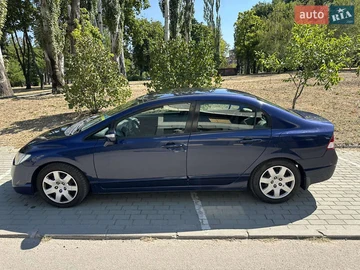 Авто Honda Civic 2008 № 7868477