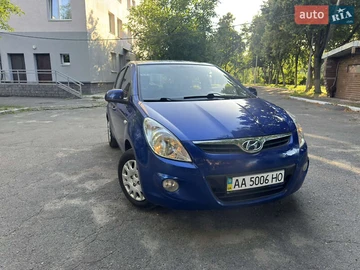 Авто Hyundai I20 2010 № 7868494