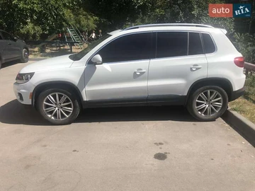 Авто Volkswagen Tiguan 2014 № 7868606