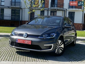Авто Volkswagen E-Golf 2020 № 7868619