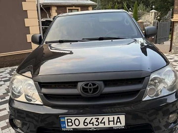 Авто Toyota Fortuner 2005 № 7868624