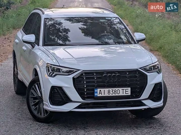 Авто Audi Q3 2023 № 7868759