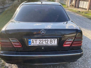 Авто Mercedes E-Class 2001 № 7868795