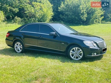 Авто Mercedes E-Class 2011 № 7868824