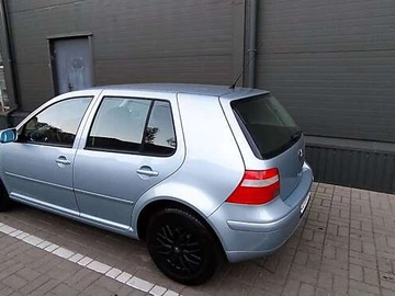 Авто Volkswagen Golf 2003 № 7868857