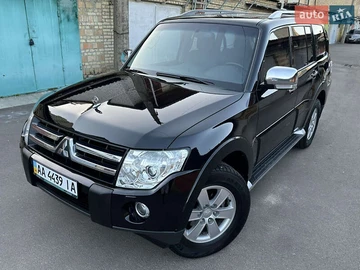 Авто Mitsubishi Pajero Wagon 2008 № 7869003