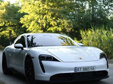 Авто Porsche Taycan 2021 № 7869024