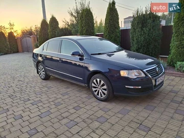 Авто Volkswagen Passat 2009 № 7869065