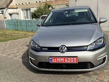 Авто Volkswagen E-Golf 2015 № 7869084
