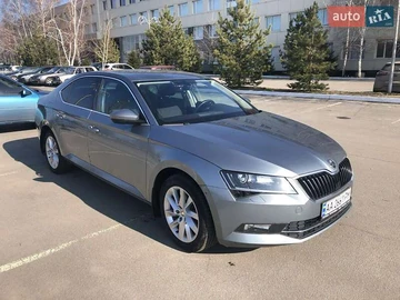Авто Skoda Superb 2017 № 7869150