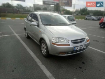 Авто Chevrolet Aveo 2005 № 7869187