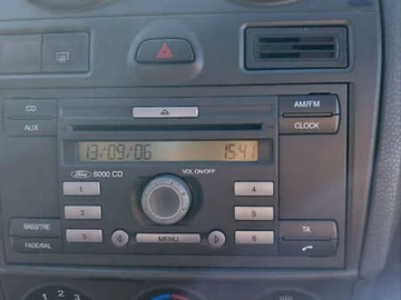 Авто Ford Fiesta 2006 № 7869201